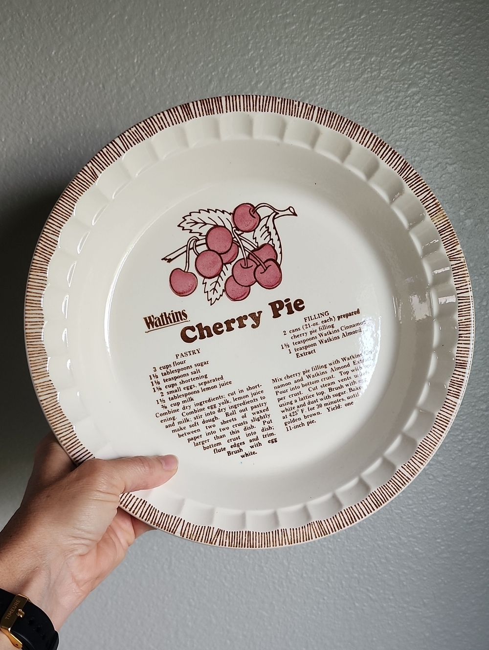 VINTAGE WATKINS "CHERRY PIE" DISH